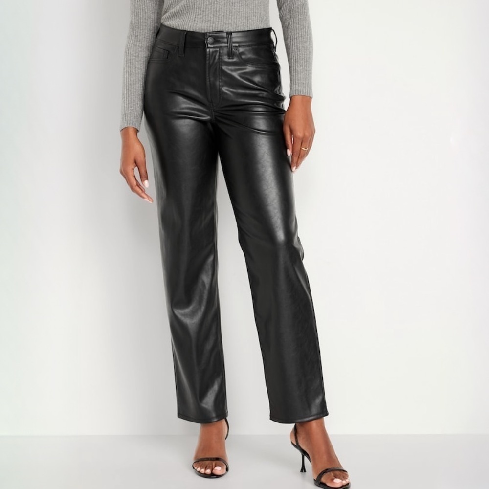 NWT Old Navy High Waisted OG Loose Faux Leather Pants in Black